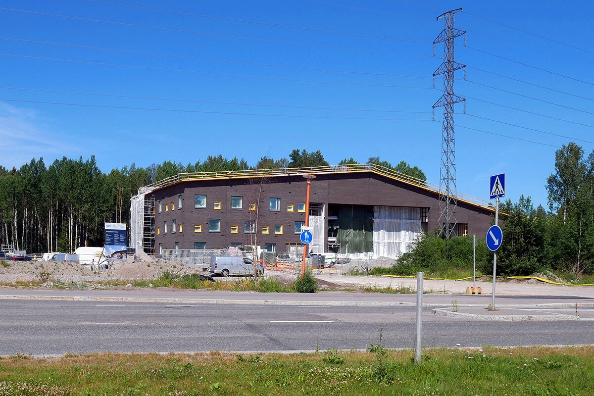 Nauriskasken koulu Espoossa – Arsedelin referenssikohde